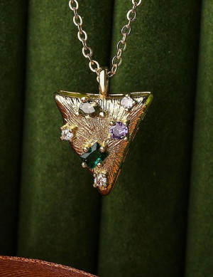 Ювелирное колье L76225