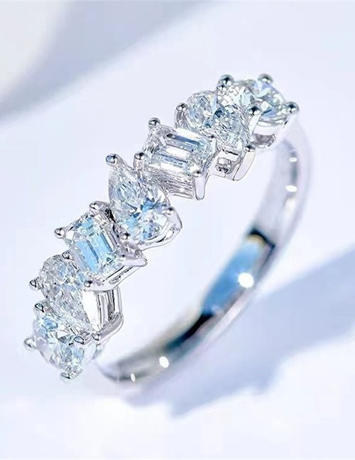 Кольцо дорожка с голубыми камнями разной огранки L96954 Кольцо дорожка с голубыми камнями разной огранки L96954