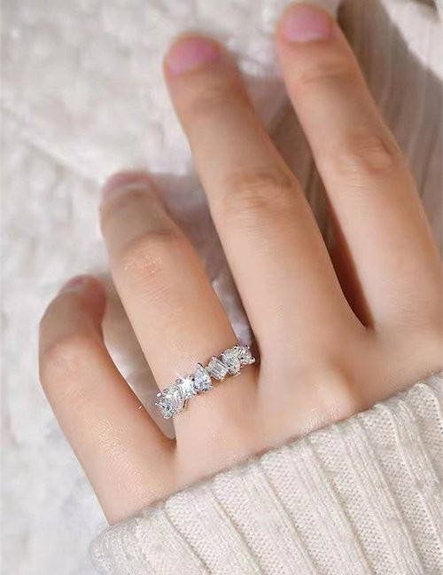 Ювелирное кольцо L96954