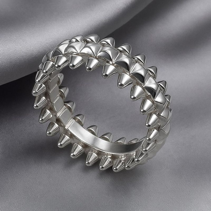 Стальное кольцо с острыми шипами по всему периметру 1J12069CJJ