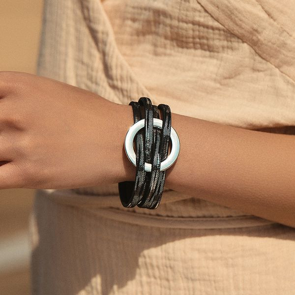 Жесткий браслет CJK14032 Жесткий браслет CJK14032