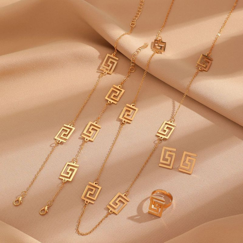 Комплект бижутерии CJP43576