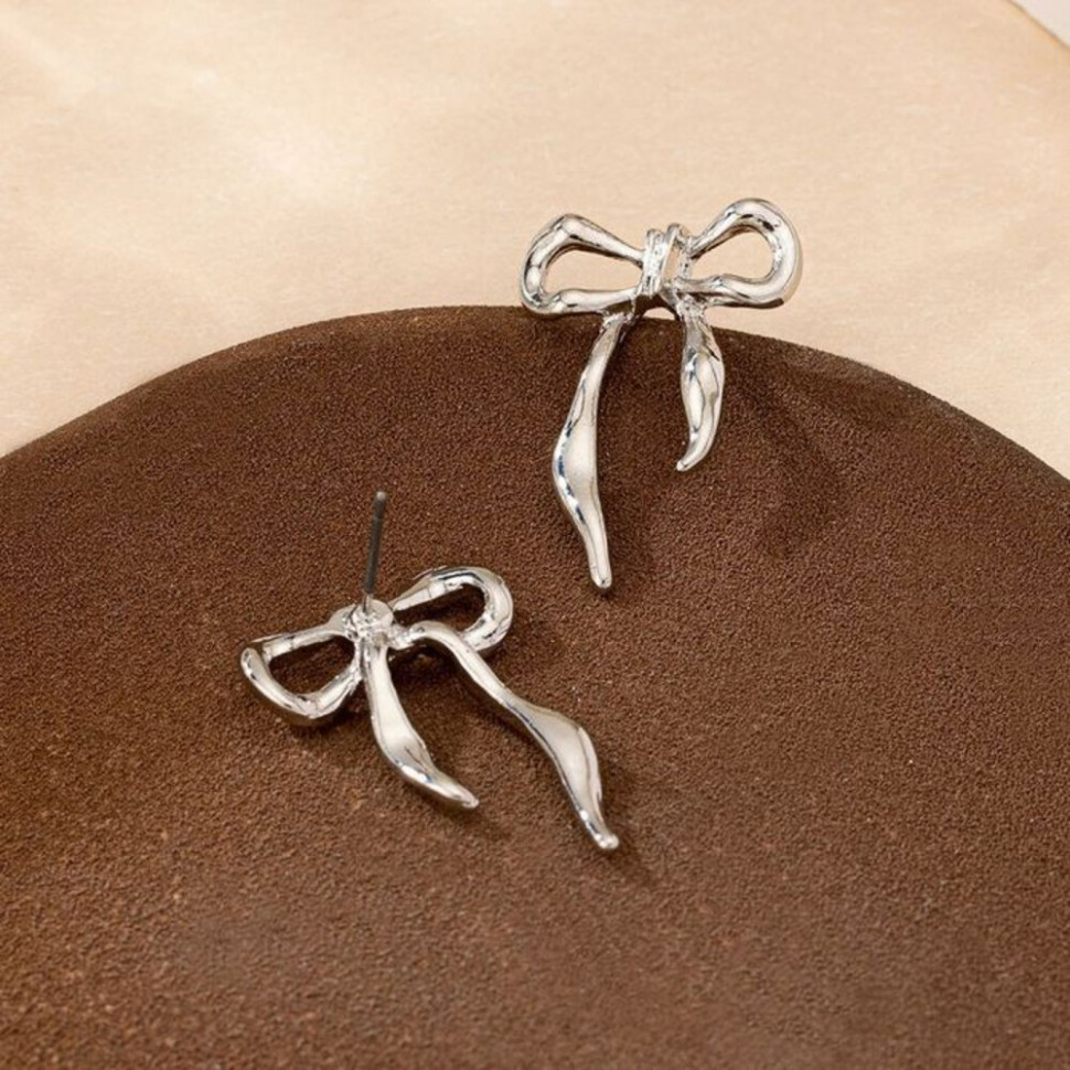 Серьги-гвоздики CJH67239 Серьги-гвоздики CJH67239