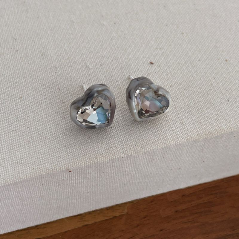 Серьги-гвоздики CJP97360 Серьги-гвоздики CJP97360