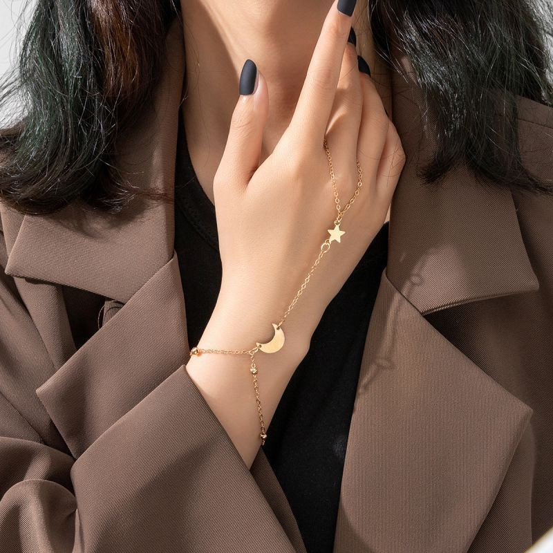 Браслет слейв небесные светила в утонченном дизайне CJJ33885 Браслет слейв небесные светила в утонченном дизайне CJJ33885