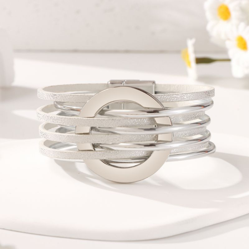 Жесткий браслет CJT05173