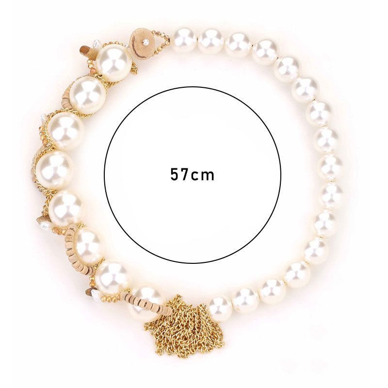 Колье из крупного белого жемчуга с декоративным золотым листом CJP62769