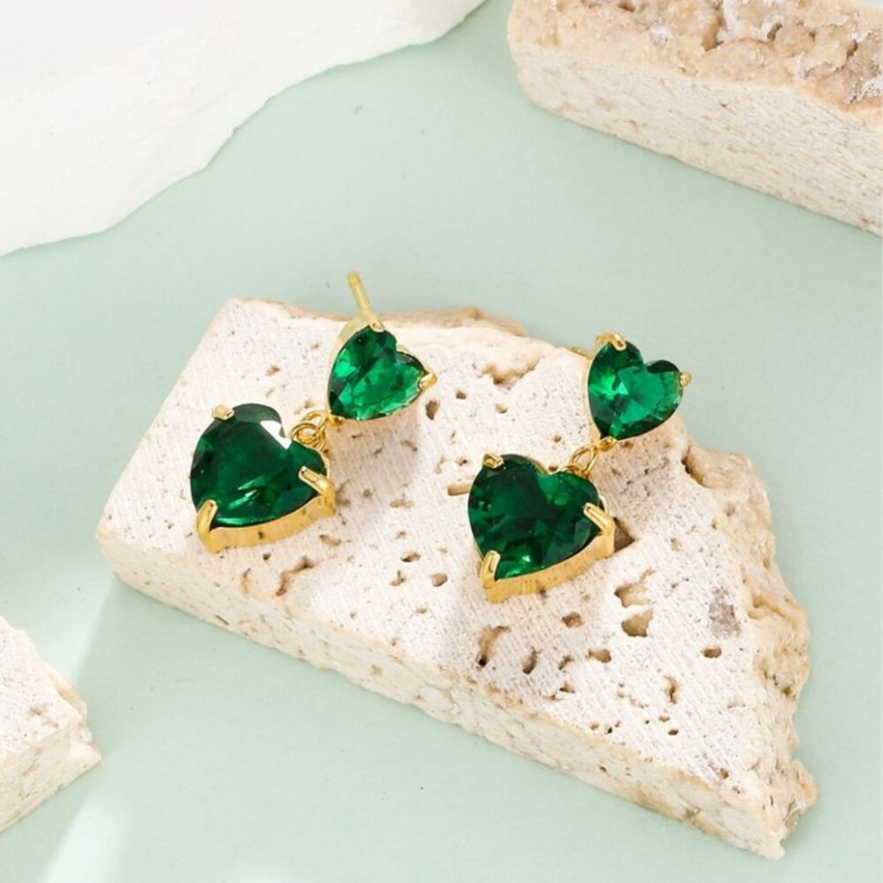 Стальные серьги-гвоздики вставка фианит сердца J11273CJJ Стальные серьги-гвоздики вставка фианит сердца J11273CJJ