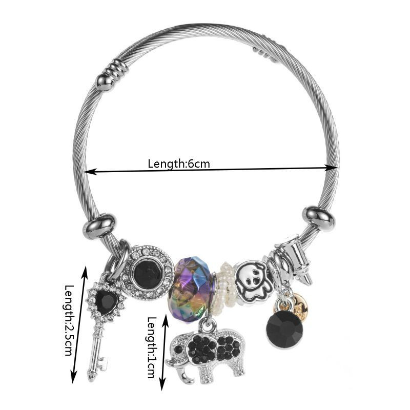 Жесткий браслет CJN81520