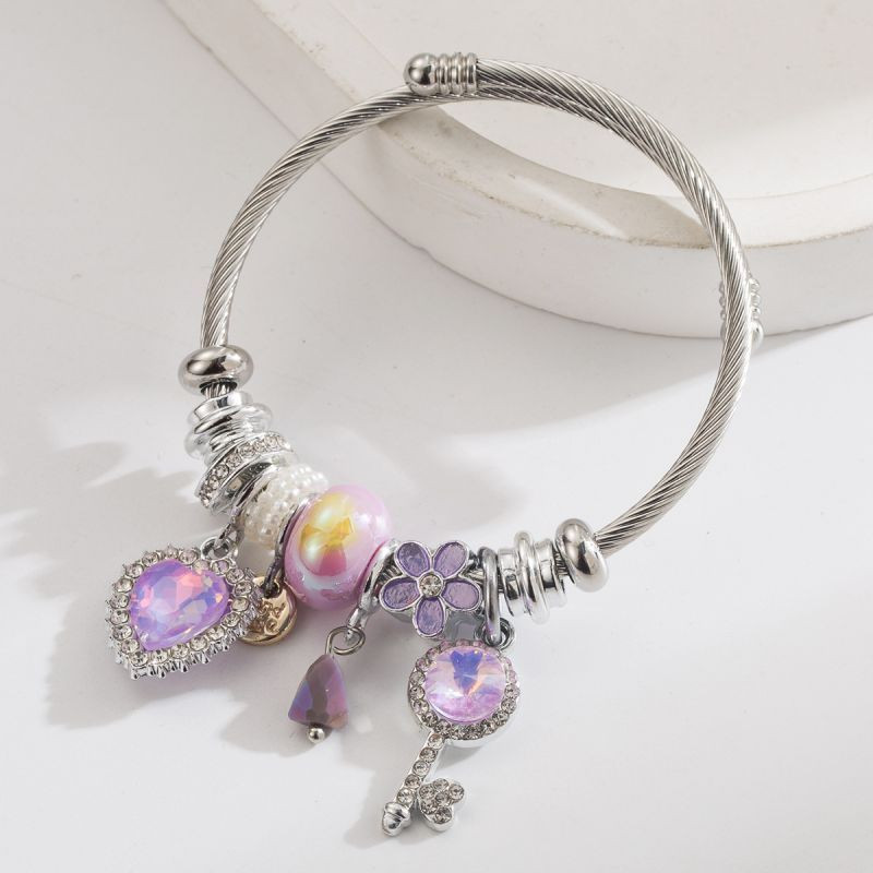 Жесткий браслет CJN81520