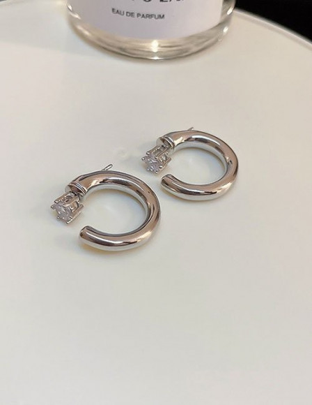 Ювелирные серьги L84076