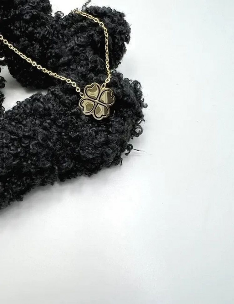 Стальная цепочка с напылением золотом кулон клевер сердце J10100CJJ Стальная цепочка с напылением золотом кулон клевер сердце J10100CJJ