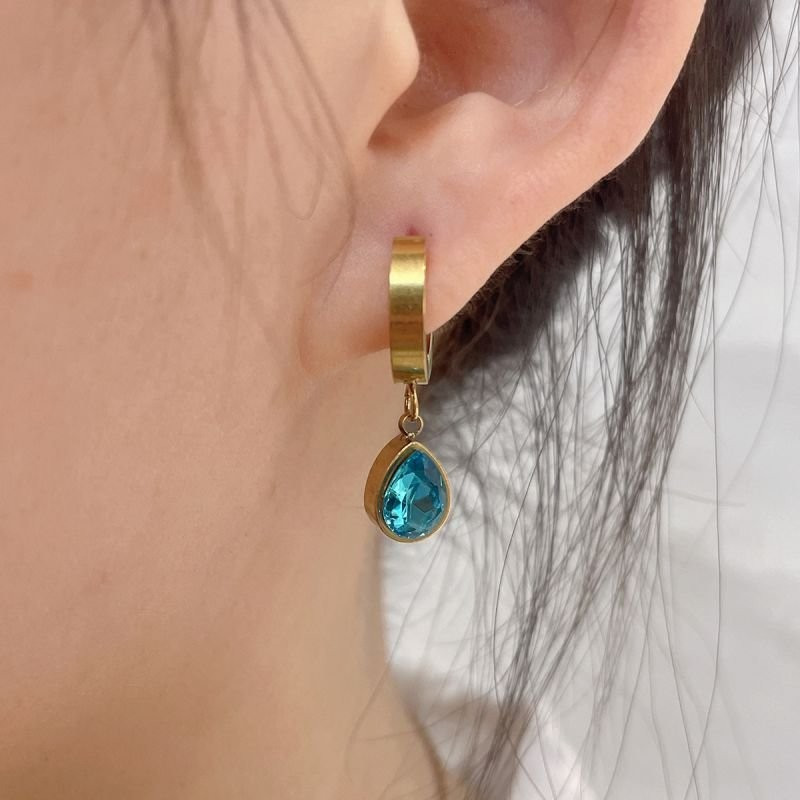 Ювелирный комплект серег N78763 Ювелирный комплект серег N78763