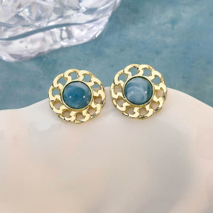 Винтажные серьги-пусеты Ажурный цветок с бирюзовым центром CJD81337 Винтажные серьги-пусеты Ажурный цветок с бирюзовым центром CJD81337