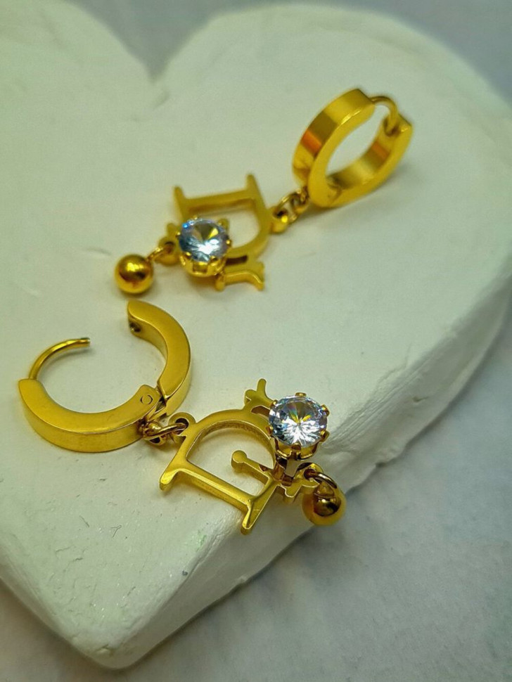 Стальные серьги-конго с напылением золотом кулон фианит J10242CJJ Стальные серьги-конго с напылением золотом кулон фианит J10242CJJ