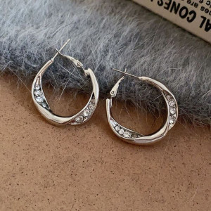 Серьги-конго с гравировкой и стразами CJH83921