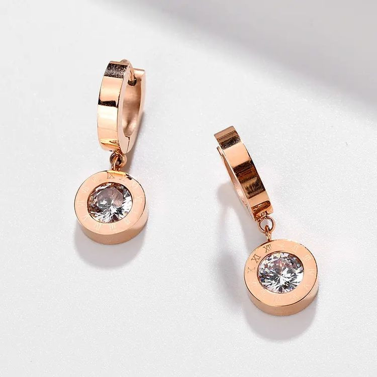 Серьги конго из стали фианит с напылением золотом J11512CJJ Серьги конго из стали фианит с напылением золотом J11512CJJ