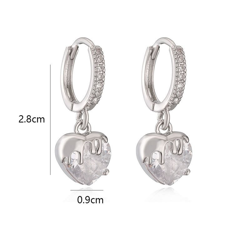 Серебристые серьги-кольца с гранеными сердцами N99072 Серебристые серьги-кольца с гранеными сердцами N99072