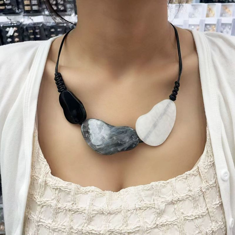 Подвеска с кулоном CJR57302 Подвеска с кулоном CJR57302