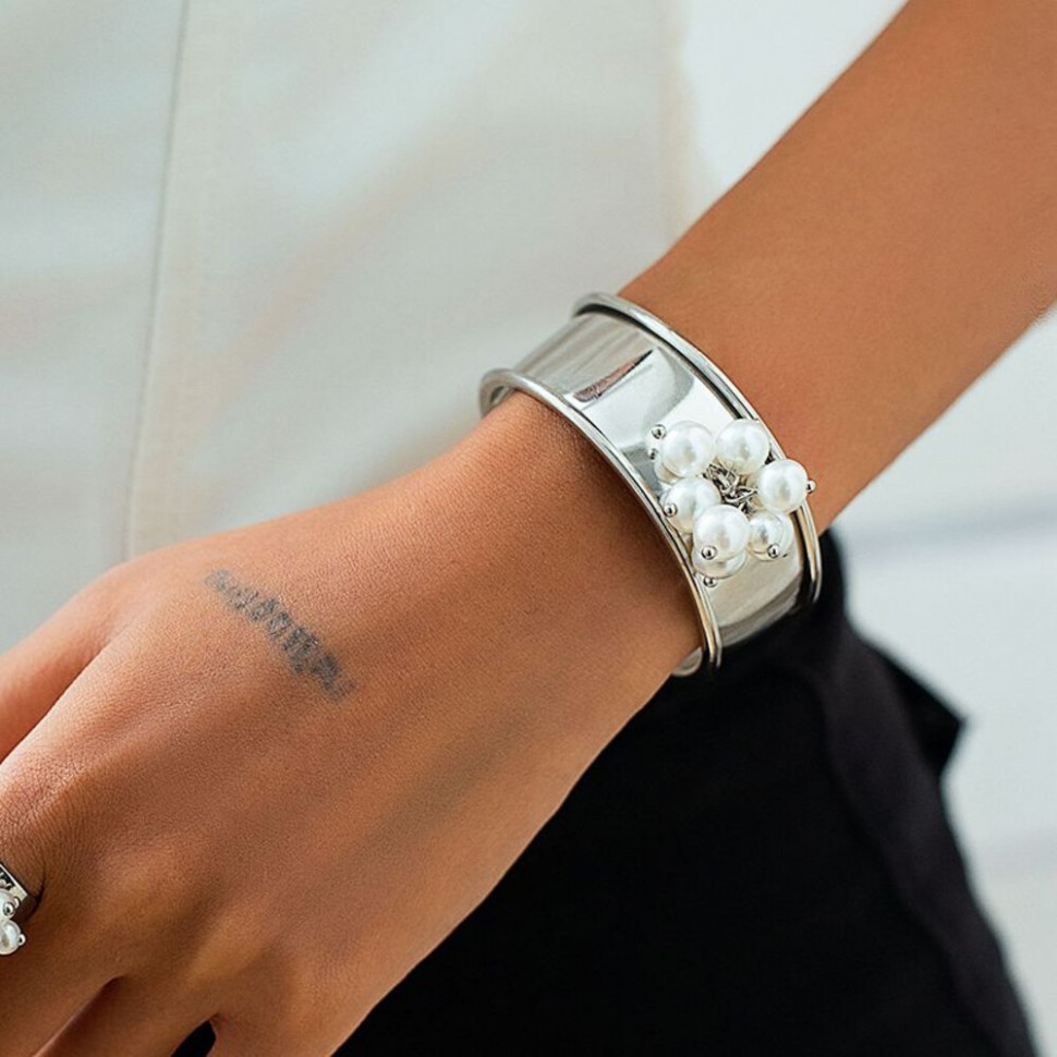 Жесткий браслет CJH72370 Жесткий браслет CJH72370