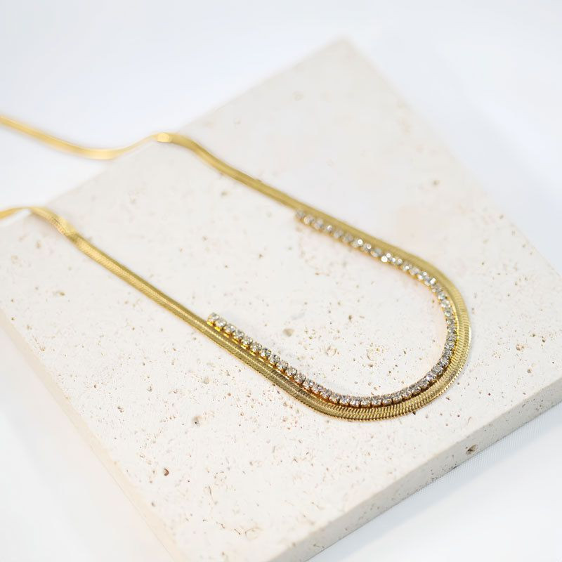 Колье из стали CJP55727