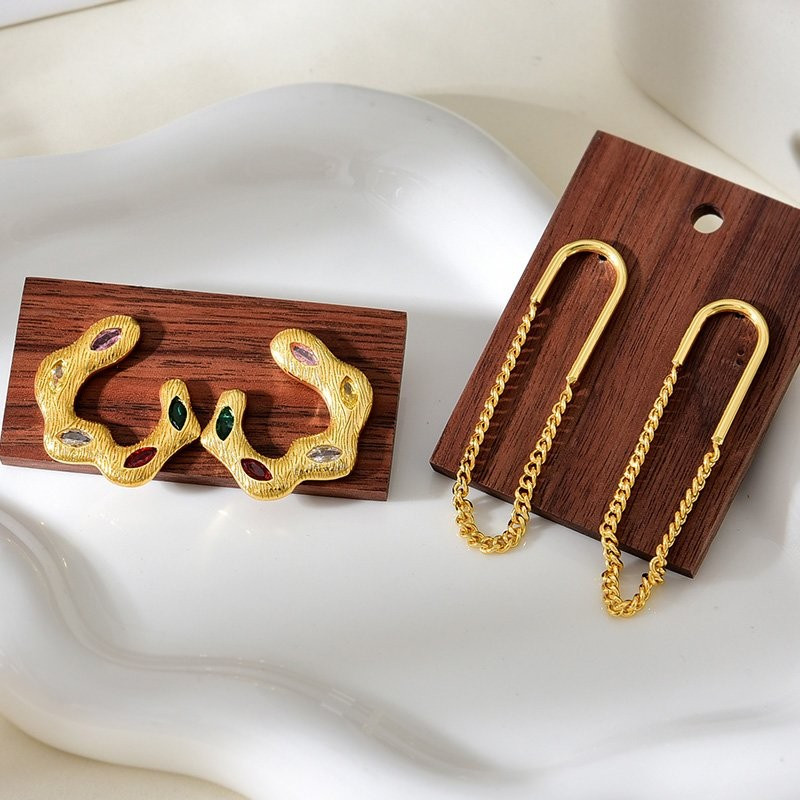 Ювелирные серьги CJC64901