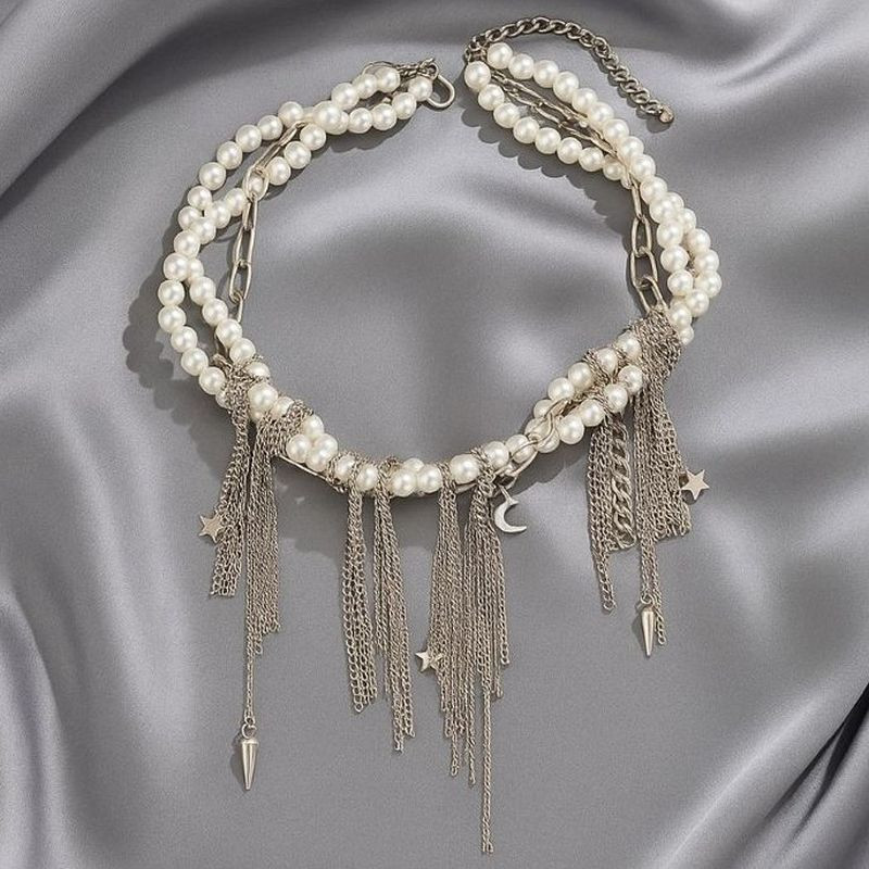 Многоярусное жемчужное колье с серебристым декором 1J12217CJJ Многоярусное жемчужное колье с серебристым декором 1J12217CJJ