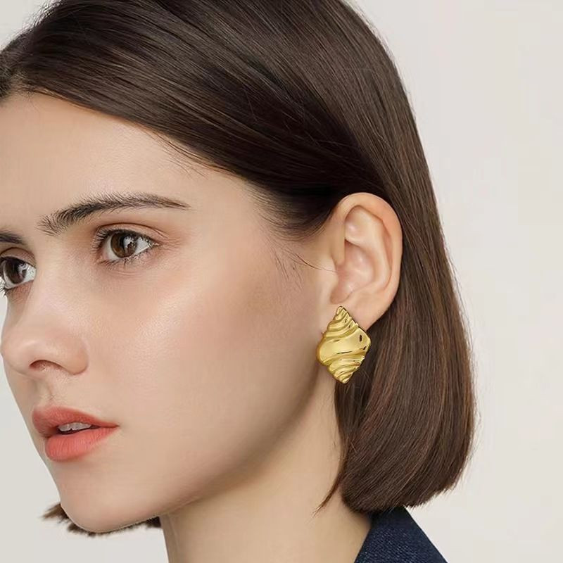 Серьги медицинская сталь напыление золотом 1J12384CJJ