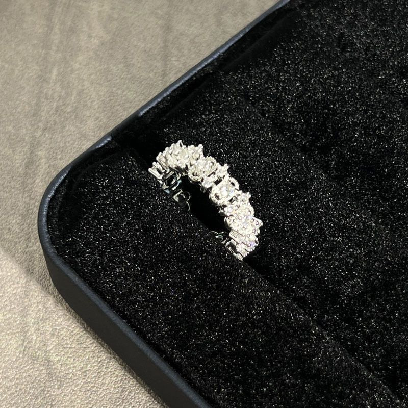 Серебряное кольцо с кружевом CJZ46474