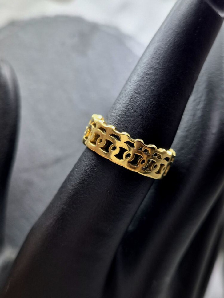 Кольцо медицинская сталь с напылением золотом J11370CJJ Кольцо медицинская сталь с напылением золотом J11370CJJ