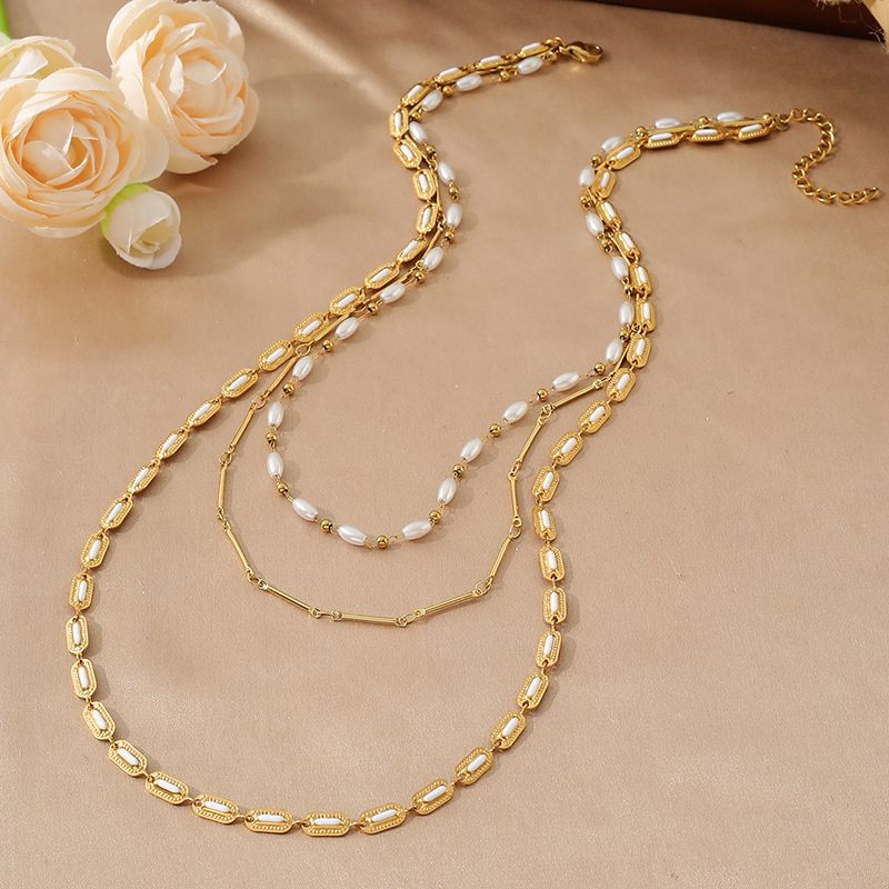 Золотистая цепочка с цветными камнями CJN90608