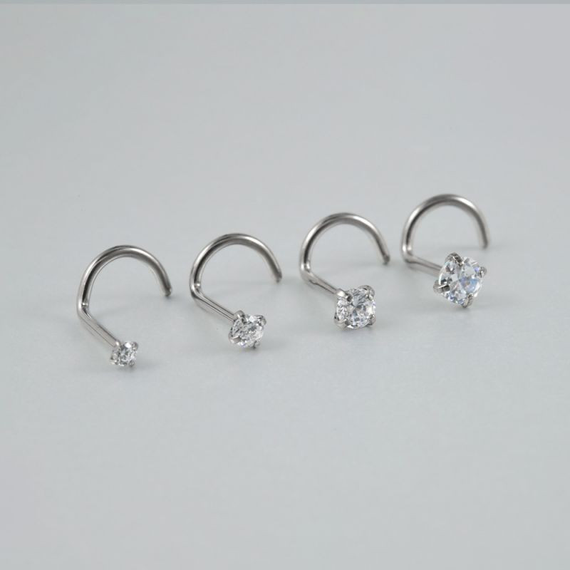 Пирсинг в нос CJG48656