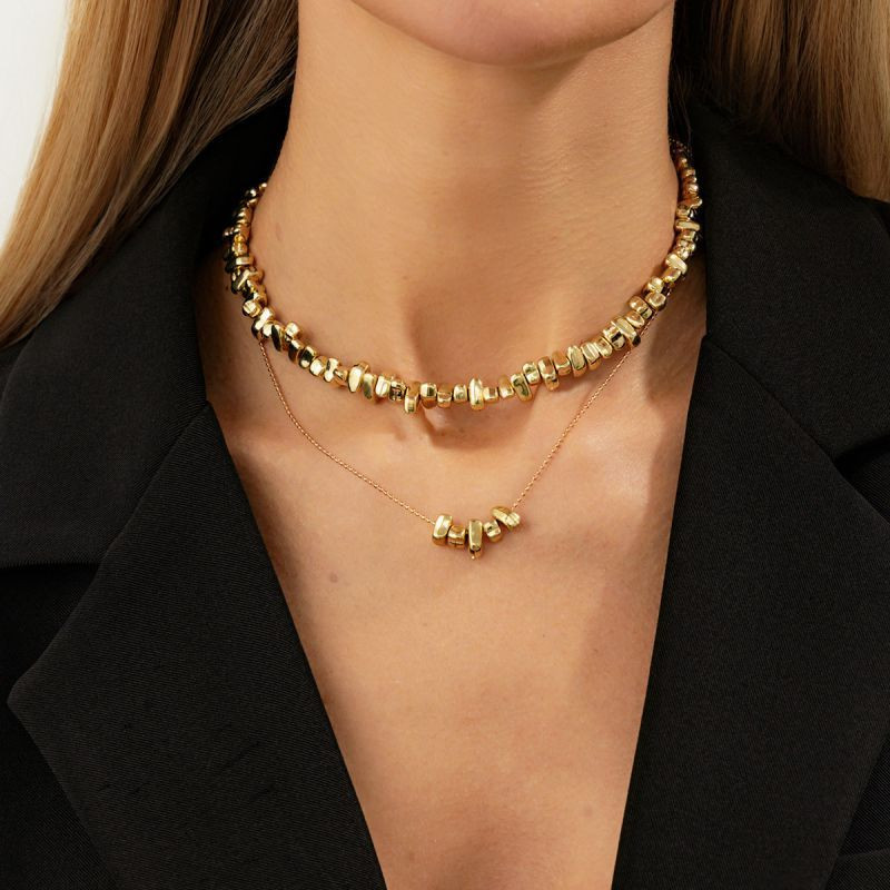 Массивный золотистый чокер из крупных граненых звеньев CJS98402 Массивный золотистый чокер из крупных граненых звеньев CJS98402