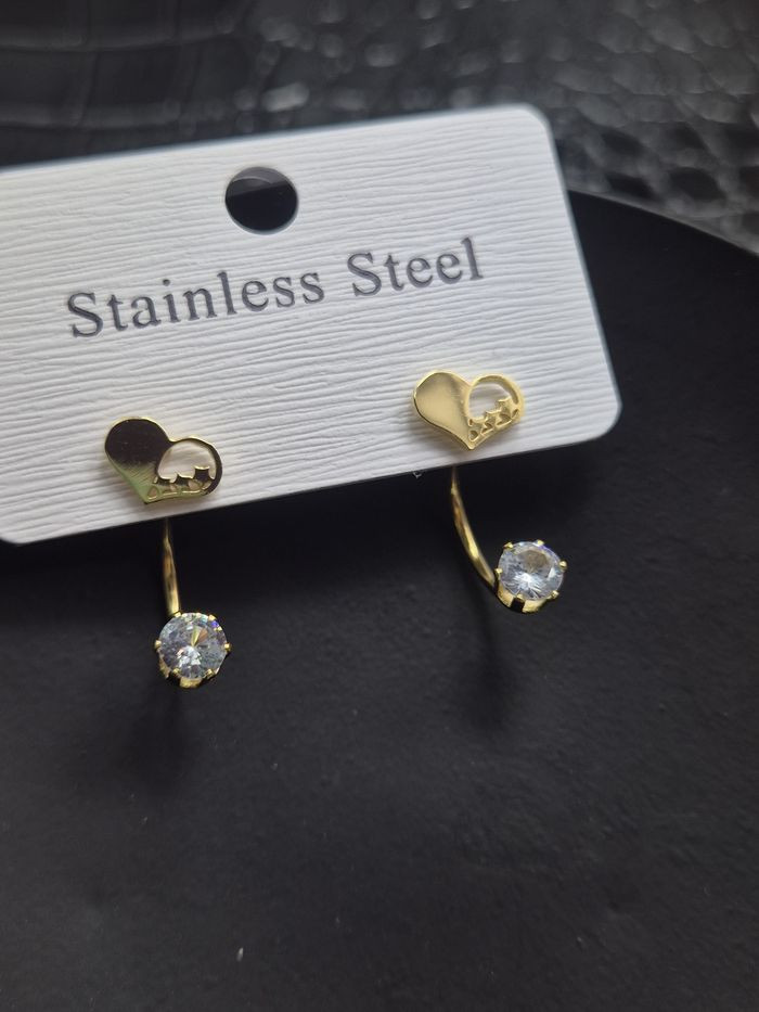 Серьги стальные сердца с напылением золотом J11514CJJ Серьги стальные сердца с напылением золотом J11514CJJ