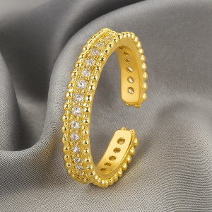 Кольцо с многорядными дорожками из фианитов 1J12079CJJ Кольцо с многорядными дорожками из фианитов 1J12079CJJ