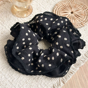 Резинка для волос с оборками в горошек черная CJZ00453