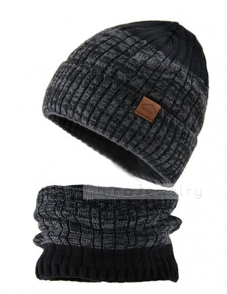 Комплект (шапка и шарф) Q52680