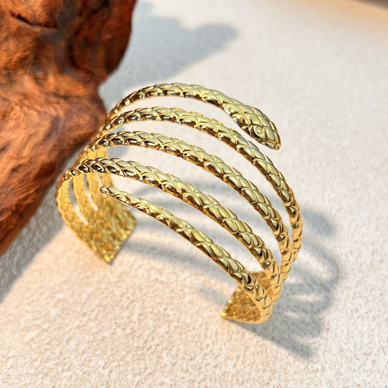 Браслет-кафф широкий с многослойным плетением CJM18930