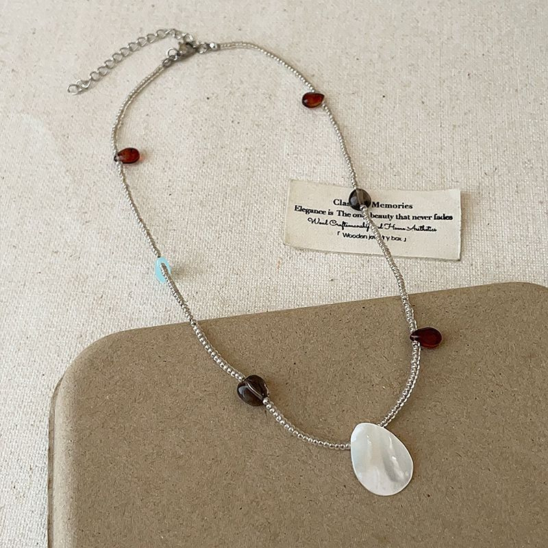 Многослойные бусы из бисера с перламутровой ракушкой 1J11934CJJ