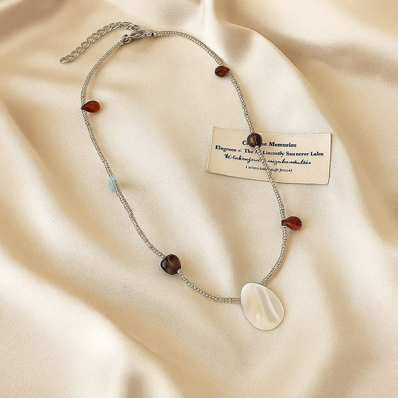 Многослойные бусы из бисера с перламутровой ракушкой 1J11934CJJ