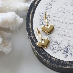 Серьги-петли с объемными сердцами CJC66889