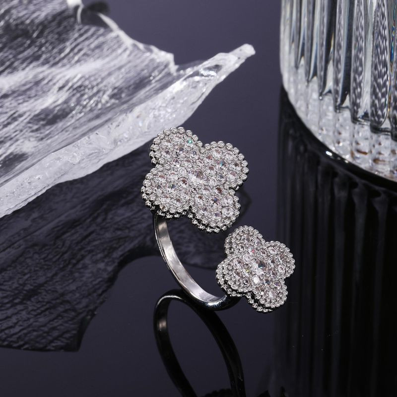 Кольцо медь напыление платиной клевер 1J12080CJJ