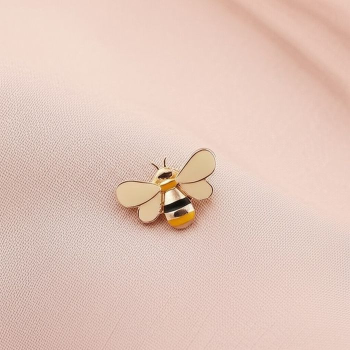 Брошь J10520CJJ