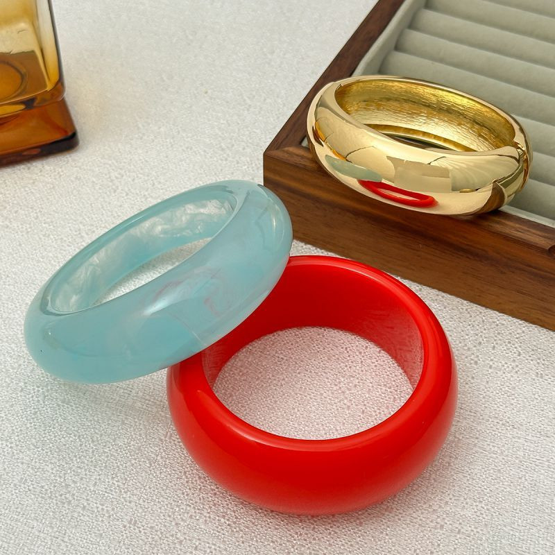 Жесткий браслет CJP36147 Жесткий браслет CJP36147