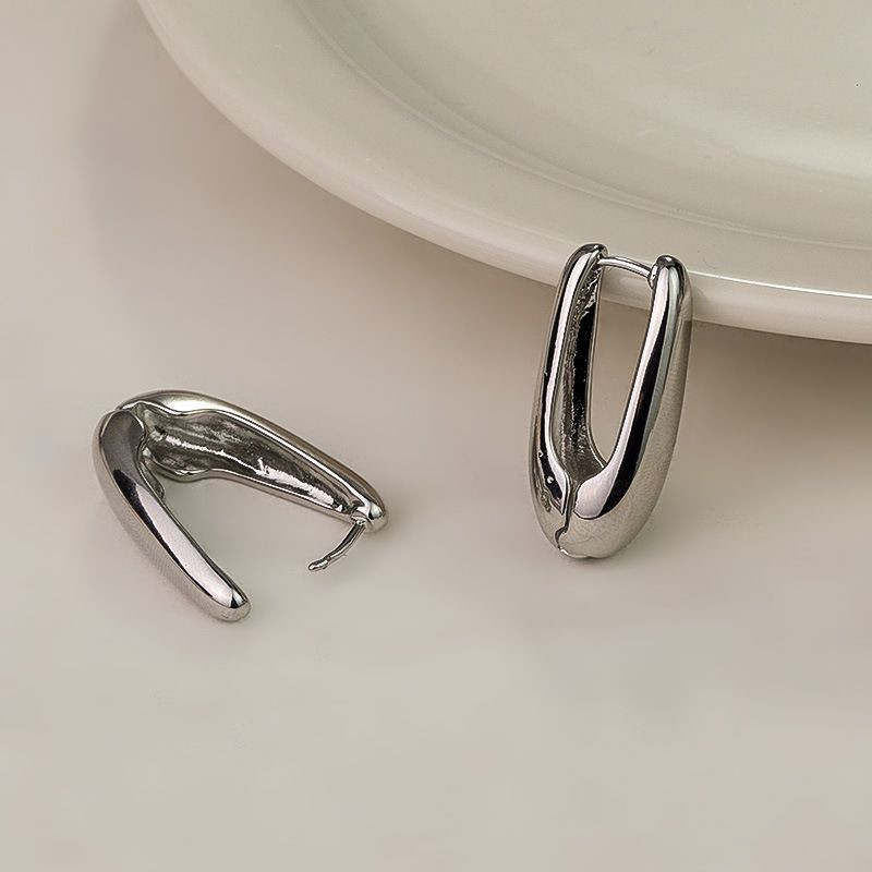 Длинные серьги-кольца формы U CJH51075