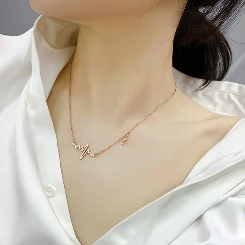 Колье из стали CJC67482