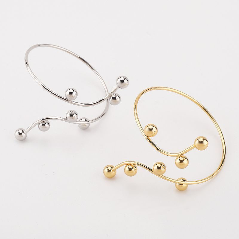 Браслет на ладонь жесткий с декоративными элементами CJL32228