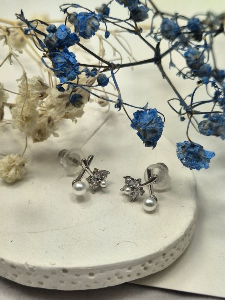 Серьги медь с напылением платиной J11281CJJ Серьги медь с напылением платиной J11281CJJ