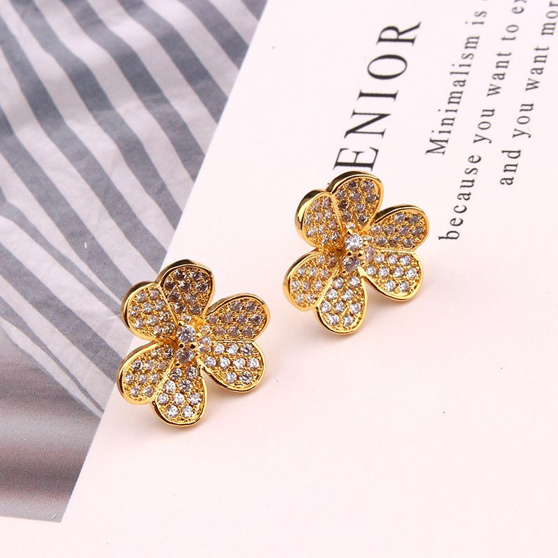 Серьги медь напыление золотом с фианитами 1J12082CJJ Серьги медь напыление золотом с фианитами 1J12082CJJ