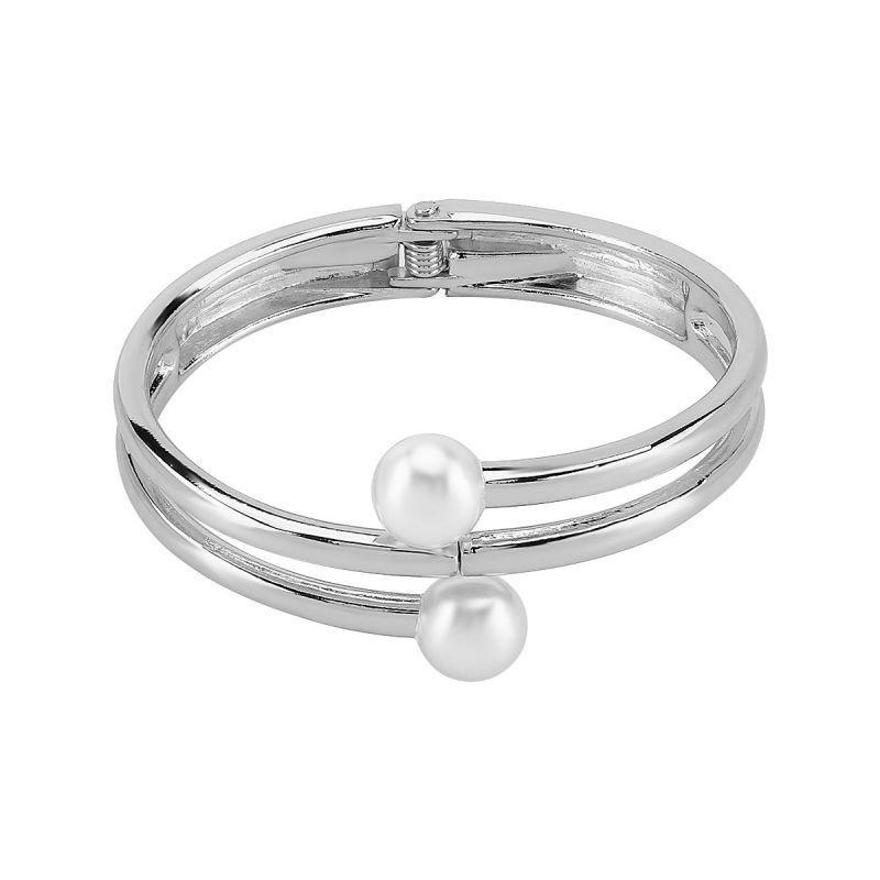 Браслет жесткий разомкнутый с переплетением и жемчужной вставкой CJL32241